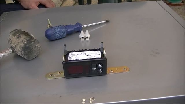 Cómo hacer incubadora casera. CAP 1 смотреть онлайн