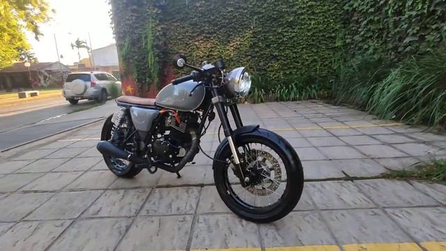 Racer 200 Cafe Racer