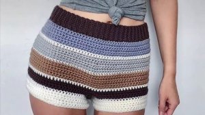 Какие брюки и шорты связать, чтобы быть в тренде летом 2022?