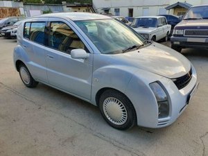 Обзор автомобиля TOYOTA WILL CYPHA 2003 год. Интерьер и экстерьер.
