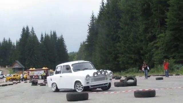 Loc III. Trabant 1100 RS Tuning Show Cavnic 2012 смотреть онлайн