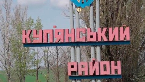 Российские военные к Пасхе доставили гуманитарную помощь в город Купянск в Харьковской области