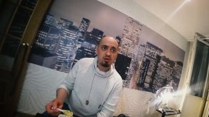 СЪЕЛ 10 ПАЧЕК ДОШИРАКА ЗА 30 МИНУТ [Бич пакет челендж]