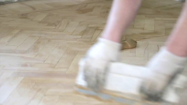Циклевка паркета, комплексная реставрация напольного покрытия (Паркетный метр)