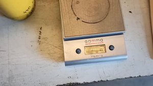 Как правильно перелить газ (пропан-бутан) из большого баллона в маленький.