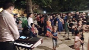 Туй дар Дангара ХИСРАВИ БОБОЧОН ТУЯ БАДАРАЧАШ КАФОНД ХАТМАН ТАМОШОКУНЕД