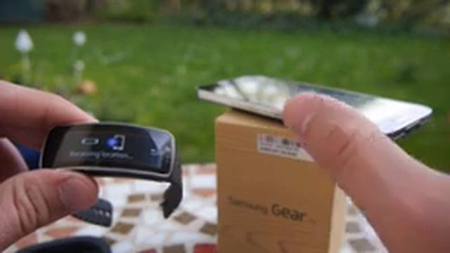 Samsung Gear Fit Review смотреть онлайн