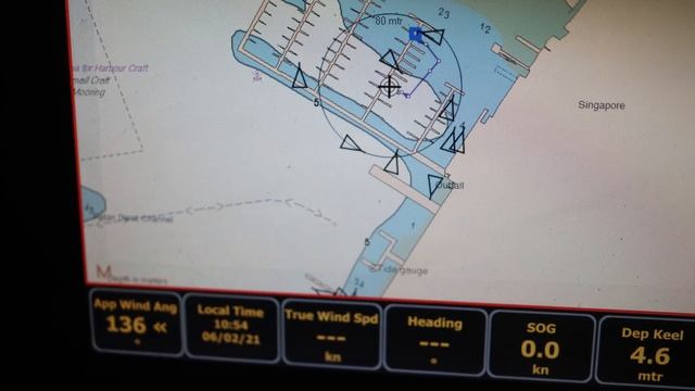 Датчик ветра вновь сломался... смотреть онлайн