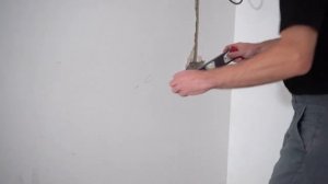Как сделать отверстие для розетки - повторить сможет любой!