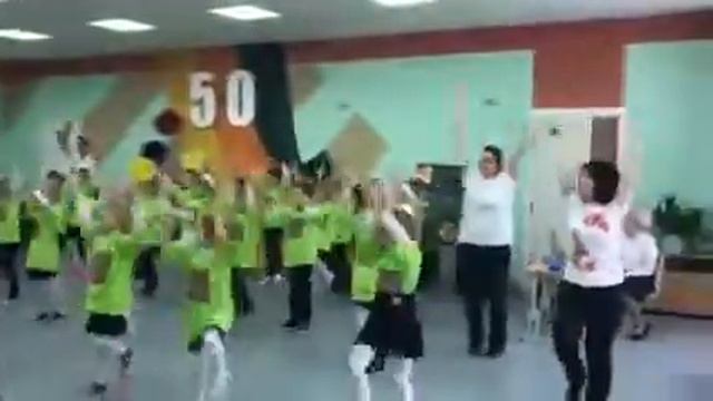 Детский флешмоб Гимназии Салманова 50 лет! Город Сургут