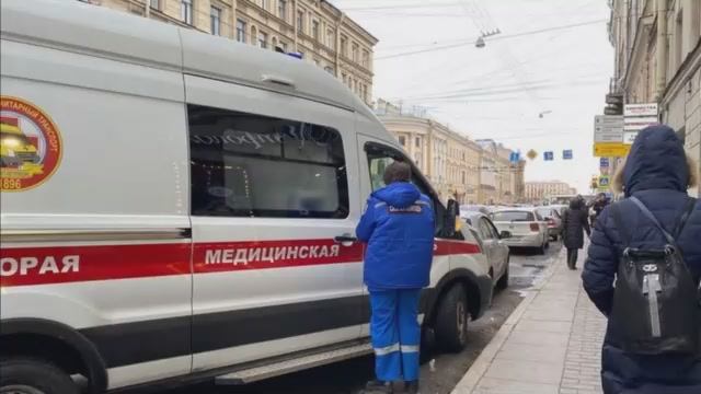 ⚡️Сегодня! Экстренно! Контрактник на «КамАЗе» протаранил колонну срочников в Архангельской области!⚡