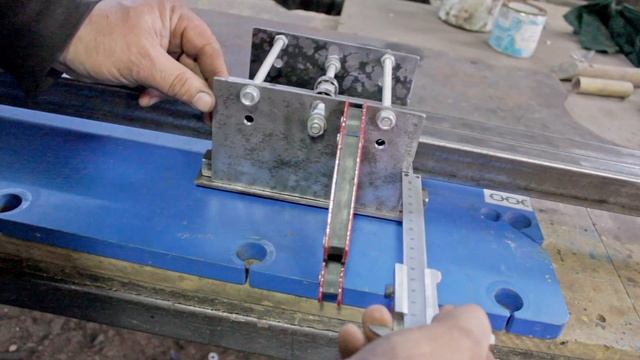 Приспособление для болгарки и плазмореза, для ровного реза листового металла. Слайдер. смотреть онлайн