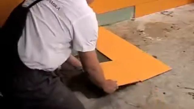 Как положить кафельную плитку на пол смотреть онлайн