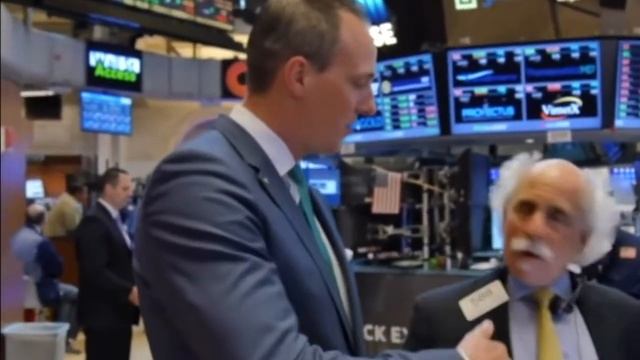 Как работает торговля на Нью Йоркской фондовой бирже смотреть онлайн