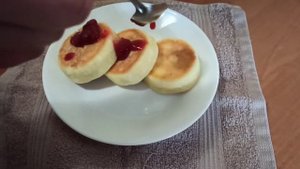 Сырники! Как сделать ровный и аппетитный сырник! Как подать сырники!