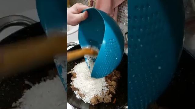 Плов на выходных. 
VID-20211116-WA0016.mp4