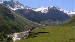 Поет Геннадий Сосунов