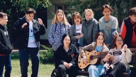 Супер-поздравление от родителей выпускникам 9 класса