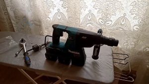 Аккумуляторный перфоратор Макита DHR 283