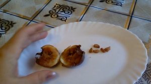 Плоды мушмулы Германской.