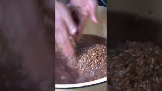 ? Сколько раз мыть рис для плова #shorts смотреть онлайн