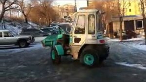 погрузчик фронтальный KOBELCO LK40Z-3