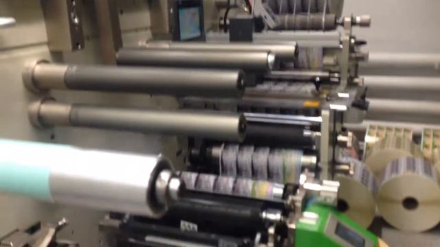 Этикетки на жемчужной плёнке смотреть онлайн