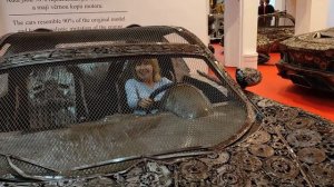 "Быть собою". Стихи. По-моему, отличные слова :-)