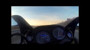 Kawasaki ZZR 400 top speed