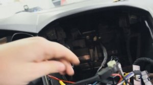 Установка и демонтаж Автомагнитолы MegaZvuk AD-1065 Ford Focus III (2011-2015) Tesla Style