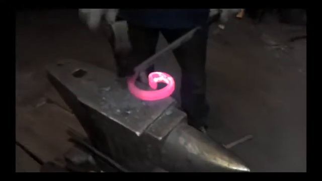 Ручная ковка. Вензель
