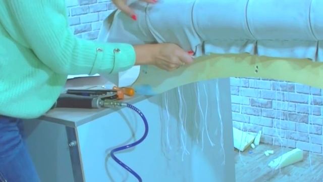 Как сделать банкетку в каретной стяжке своими руками. TIMELAPSE (Do-it-yourself furniture. DIY) смотреть онлайн