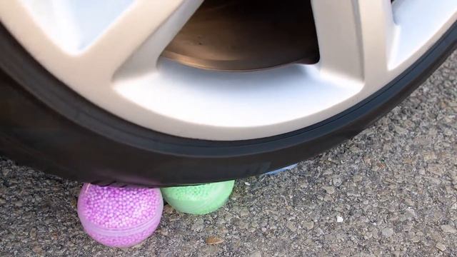 Crushing Angry Birds with Car ! 