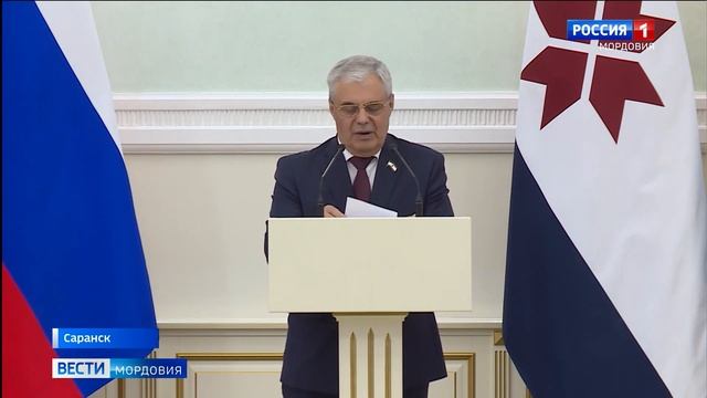 Работников сферы торговли поздравили с профессиональным праздником смотреть онлайн