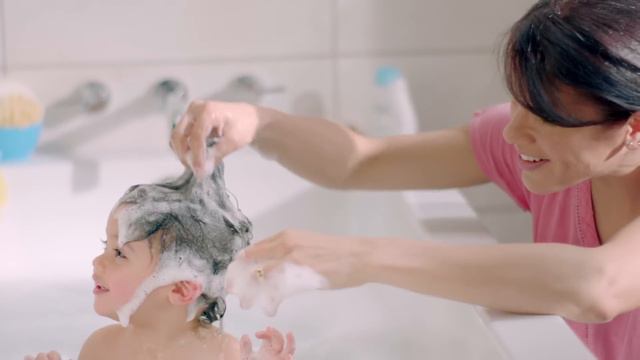 ¡Descubrí las nuevas variedades de Shampoo y Acondicionador Baby Dove!