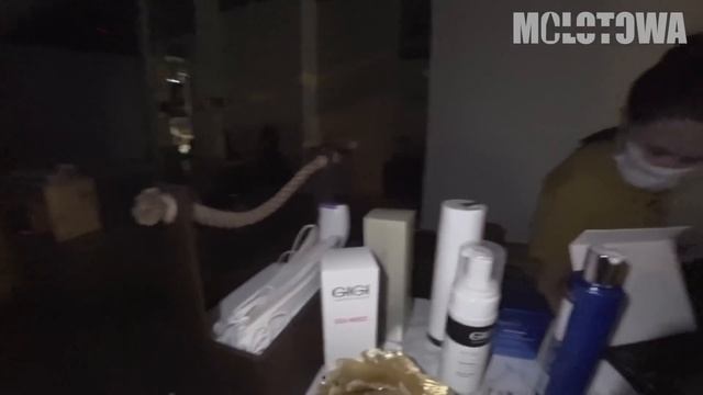 УДАЛИ ВИДЕО ИЛИ Я ВЫЗЫВАЮ ПОЛИЦИЮ! / Полиция приехала / Треш-обзор салона красоты