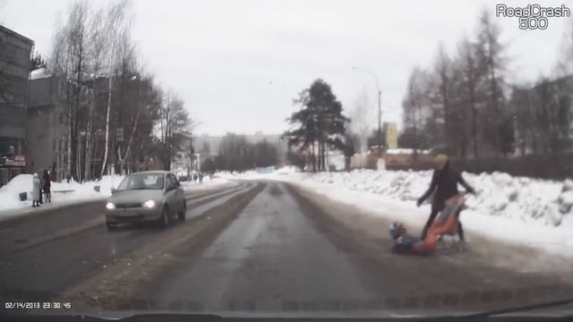 Беспечность современных мам [RoadCrash500] смотреть онлайн