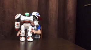 Обзор Интерактивный Робот Crazon ! Распаковка игрушки на пульте управления