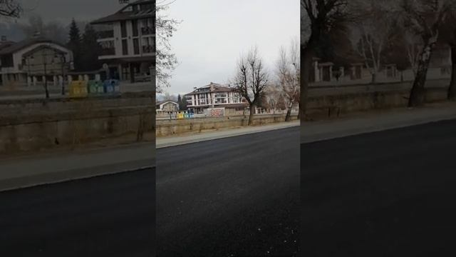 Прогулка по Банско. Что происходит с комплексами.