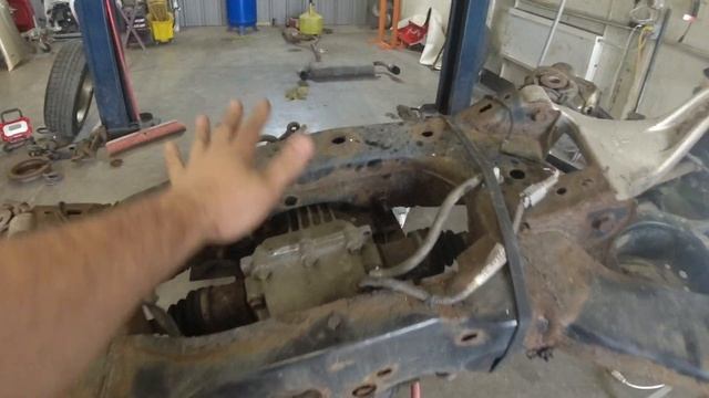 Замена ржавого заднего подрамника 2008 Ниссан Мурано(часть1) смотреть онлайн