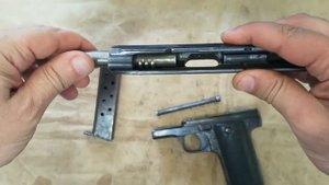 Ruby 1914, 7,65 mm Browning (7,65x17 mmSR/.32 Auto)