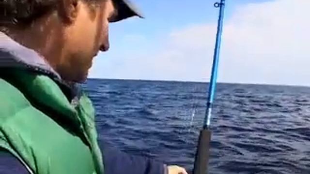 Секреты озерного троллинга. Рыболов Elite смотреть онлайн