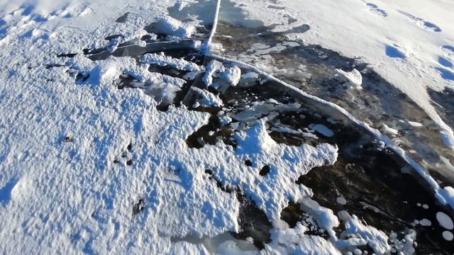 Коряга на льду смотреть онлайн