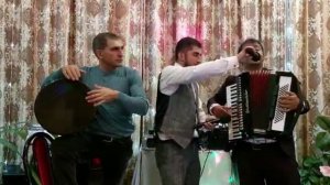 Ислам Худуцкий. Душевная даргинская песня под гармошку. Для любителей живого исполнения.
