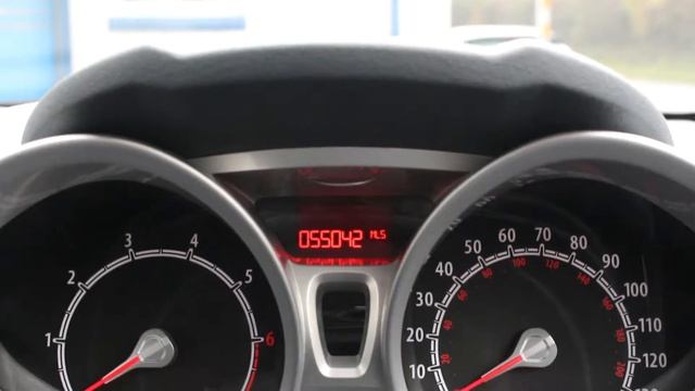 Ford Fiesta 1.4 Zetec in Moondust Silver | Winford Ford смотреть онлайн