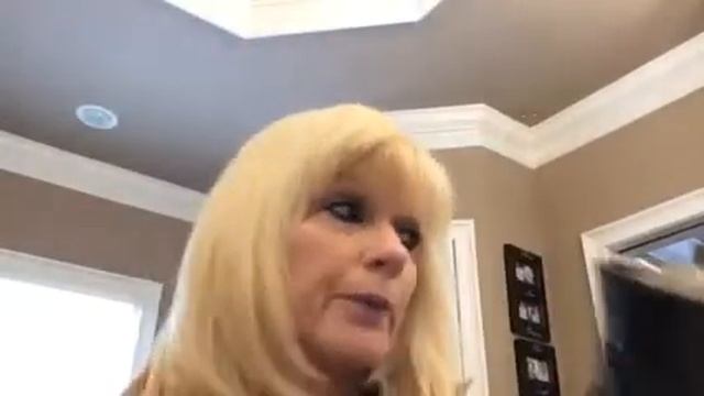 My Favorite Waterpik смотреть онлайн