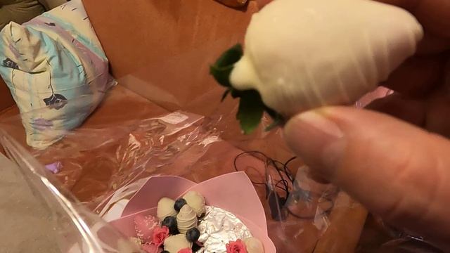 Обзор вкусный букет из цветов!