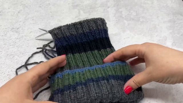 Шапка резинкой два на два. От образца до ВТО. Вяжем поэтапно смотреть онлайн