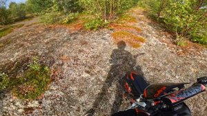 УЧИМСЯ СТАНТИТЬ на ПИТБАЙКЕ с НУЛЯ !? Покатушка на Питбайке! ДЕНЬ 1