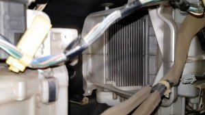 Хонда ЦРВ РД-1 Снимаем радиатор кондиционера добираемся до печки